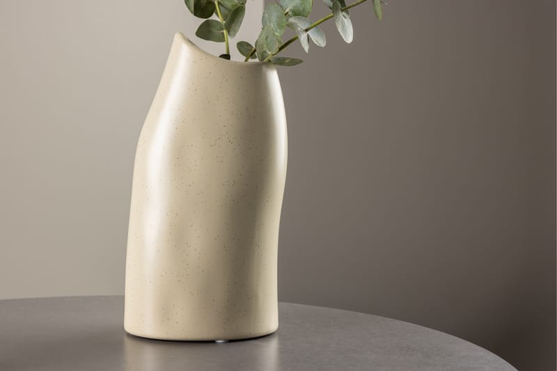 Ernst Vas 9 cm - Beige - Inredning - Vas