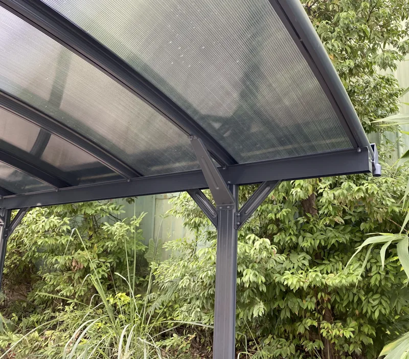 Carport 17 m² | 570 x 303 cm | Aluminiumram med kanalplasttak | Hållbar design - Hus & renovering - Garage & verkstad - Carport