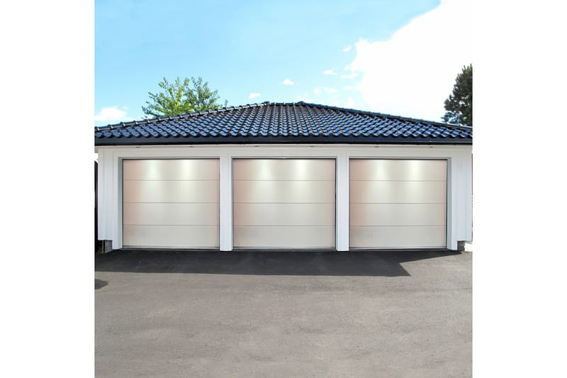 Garageport med motor 2,4 m - Hus & renovering - Garage & verkstad - Garageportar - Fjärrkontroll garageport