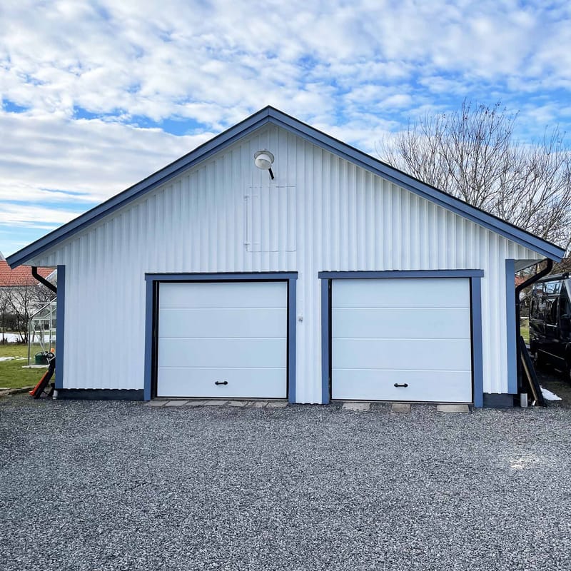 Garageport med motor 2,4 m, undefined