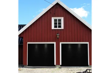 Taksjutport med motor 2,4 m - Hus & renovering - Garage & verkstad - Garageportar