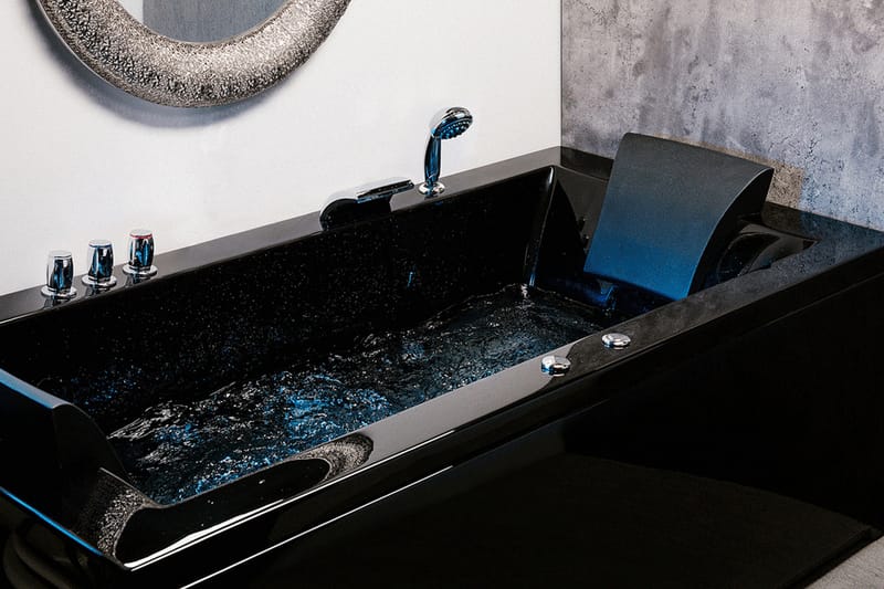 Varadero Bubbelbadkar 183 cm - Svart - Hus & renovering - Kök & bad - Badrum - Badkar