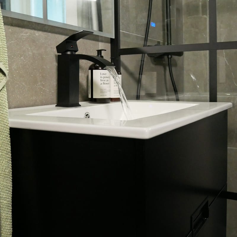 Badrumspaket 60cm | Kommod & sidoskåp i tålig MDF | LED-spegel - Hus & renovering - Kök & bad - Badrum - Badrumsmöbler & badrumsinredning - Kompletta möbelpaket badrum