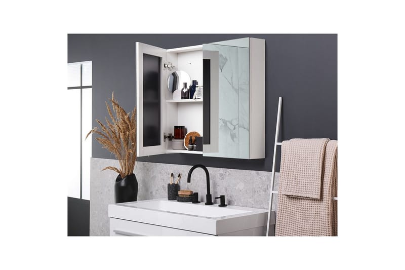 Badrumsskåp med spegel Navarra Vit, Silver, 80x14x70 cm - Vit, Silver, 80x14x70 cm - Hus & renovering - Kök & bad - Badrum - Badrumsmöbler & badrumsinredning - Spegelskåp badrum