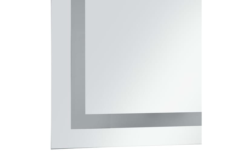 Badrumsspegel LED med touch-sensor 60x80 cm - Silver - Hus & renovering - Kök & bad - Badrum - Badrumsmöbler & badrumsinredning - Badrumsspegel