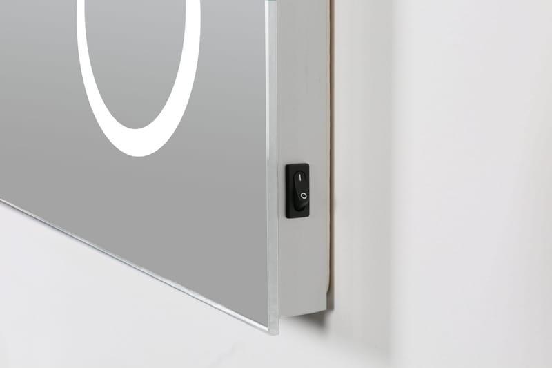 Basketorp Spegel 120x70 cm - Silver - Hus & renovering - Kök & bad - Badrum - Badrumsmöbler & badrumsinredning - Badrumsspegel