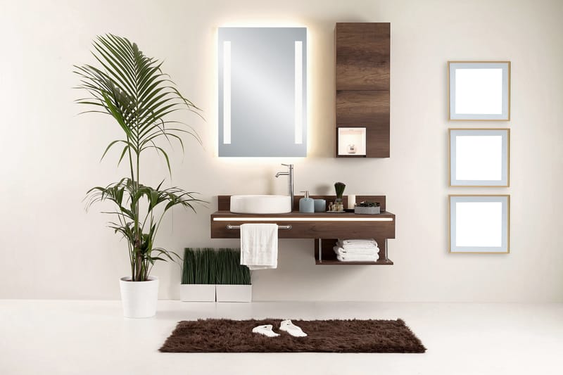 Lina Spegel med LED-belysning 50x70 cm - Mirrors and more - Hus & renovering - Kök & bad - Badrum - Badrumsmöbler & badrumsinredning - Badrumsspegel