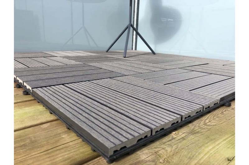 PLUS Trall Plattor 30×30 cm (4 Pack - 0,36 m²) - Trall balkong - Utegolv & trallgolv - Trall badrum