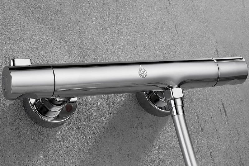 Duschblandare Brusa silver - Krom - Hus & renovering - Kök & bad - Badrum - Handdukstorkar - Handdukstork el