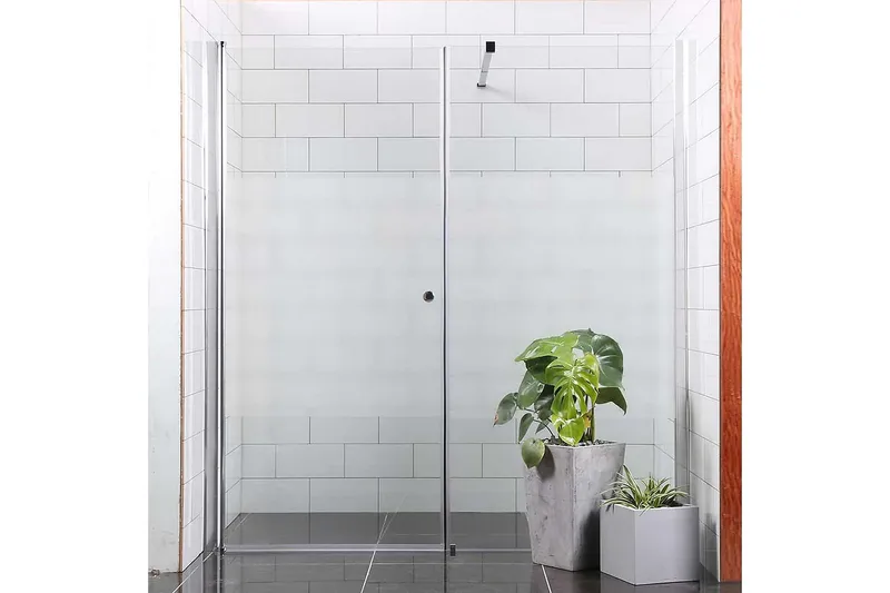 Bathlife Mångsidig Duschhörn Rak Vägg 140 cm, Silver/Delvis Frostad