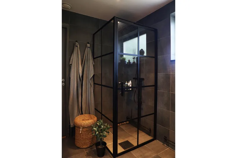 Duschhörna 90x90x200 cm - Hus & renovering - Kök & bad - Badrum - Duschar