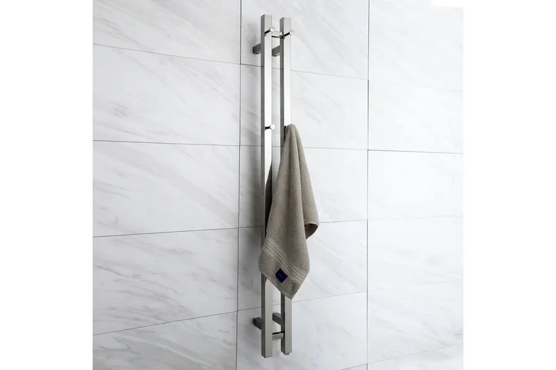 Elektrisk handdukstork 26x120x10 cm | RH02 - Hus & renovering - Kök & bad - Badrum - Handdukstorkar - Handdukstork el