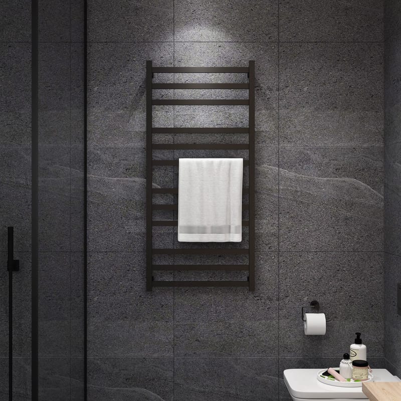 Handdukstork, svart, SC07B, 1320x670x80 - Hus & renovering - Kök & bad - Badrum - Handdukstorkar - Handdukstork el