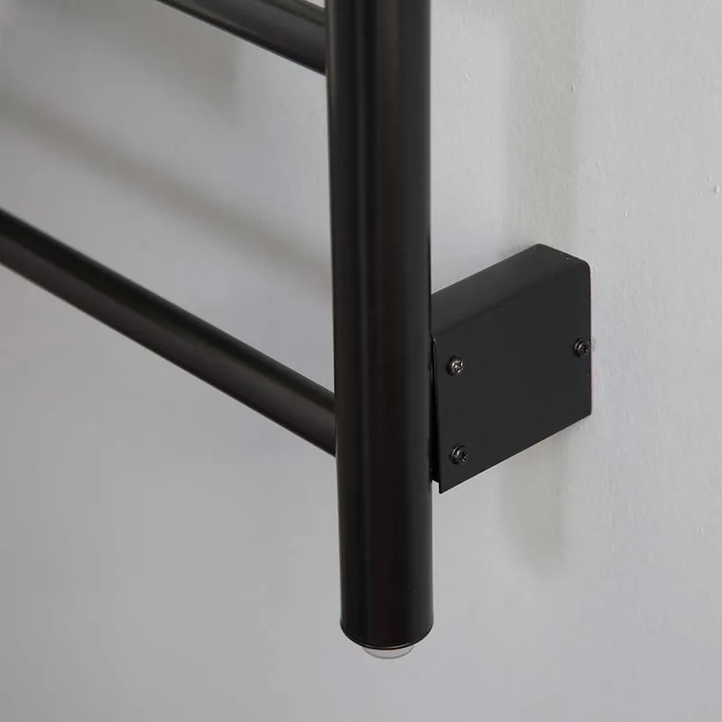 Handdukstork FAS 400 svart - Hus & renovering - Kök & bad - Badrum - Handdukstorkar - Handdukstork el