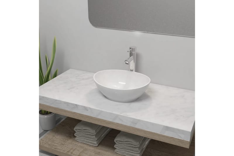 Handfat med blandare keramik oval vit - Vit - Hus & renovering - Kök & bad - Badrum - Tvättställ & handfat - Enkelhandfat