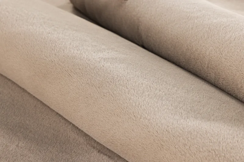 Leni Plastmatta 240x350 cm - Beige - Textil & mattor - Mattor - Utomhusmattor - Plastmattor