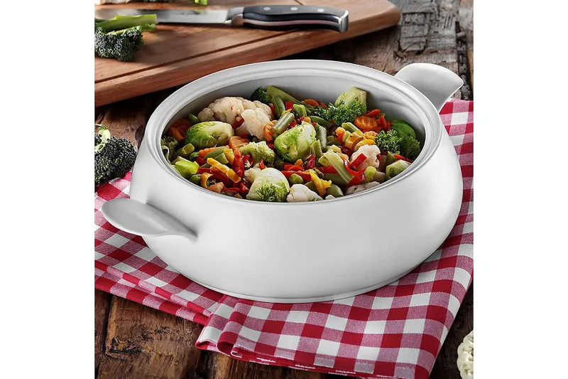 Adine Gjutjärnsgryta 31x22 cm, Porslin/Vit