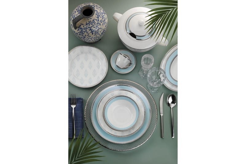 Mayur Servis, Flerfärgad