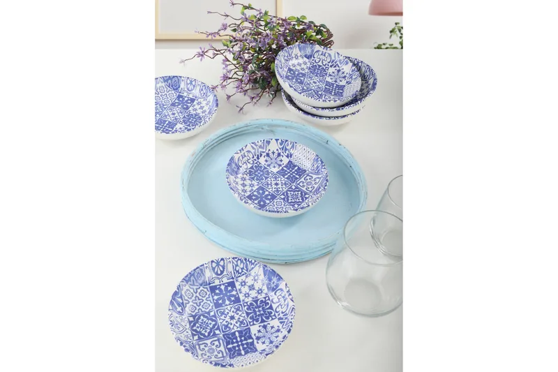 Assietter - Vit/Mörkblå - Hushåll - Servering & Dukning - Tallrikar & skålar - Assietter