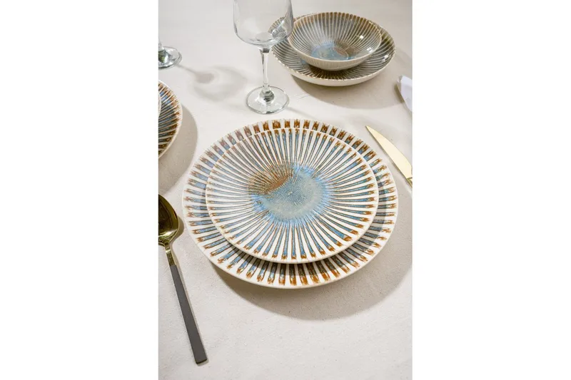 Middagset (24 delar) Harrowen Multicolor - Multifärgad - Hushåll - Servering & Dukning - Tallrikar & skålar - Serviser & tallrikar set