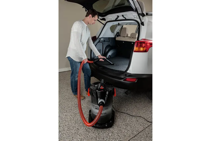 Dammsugare Bissell MultiClean Professional Wet & Dry - Hushåll - Städ & klädvård - Dammsugare