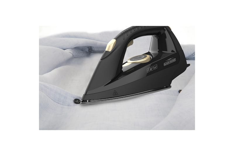 Ångstation Black+Decker 2400W 2L Svart - Svart - Hushåll - Städ & klädvård - Klädvård
