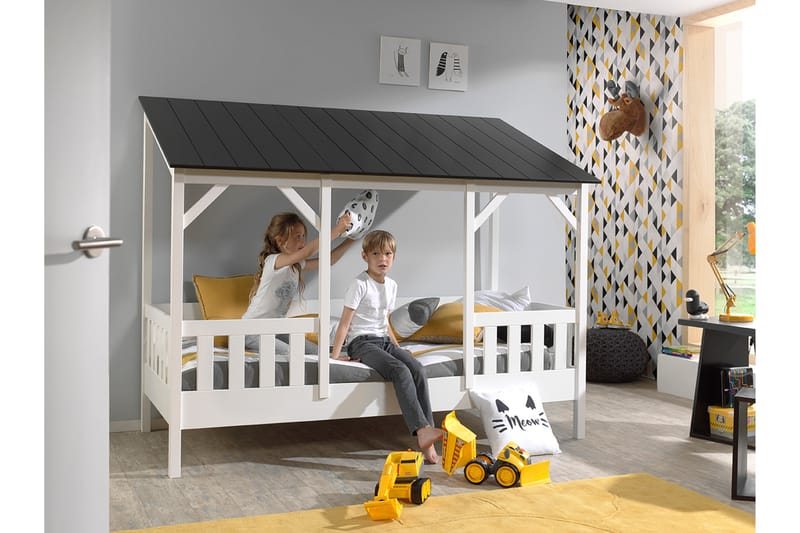 Tegnaby Hussäng 214 cm - Svart/Vit - Möbler - Barnmöbler - Barnsäng & juniorsäng - Hussäng