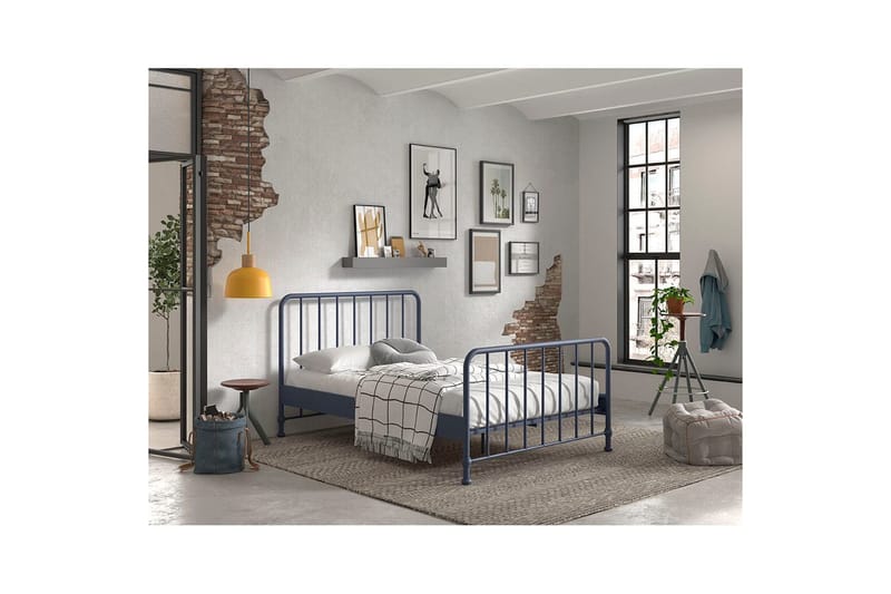 Säng Bronxx Blå, 140 x 200 cm - Blå, 140 x 200 cm - Möbler - Barnmöbler - Barnsäng & juniorsäng