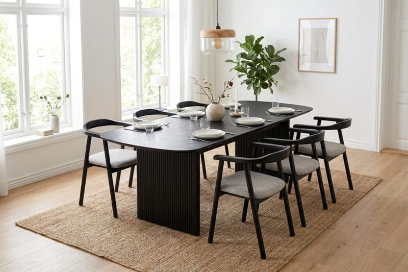 Alma Matgrupp rektangulärt 220 cm Svart med 6 Jolie Matstolar - Möbler - Bord & matgrupper - Matgrupper