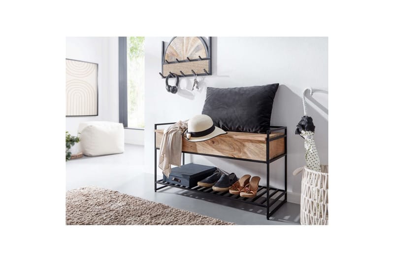 Bänk Wohnling industriell look med stort förvaringsutrymme i massivt trä och öppen skohylla Beige - Beige - Möbler - Bord & matgrupper - Avlastningsbord - Lampbord