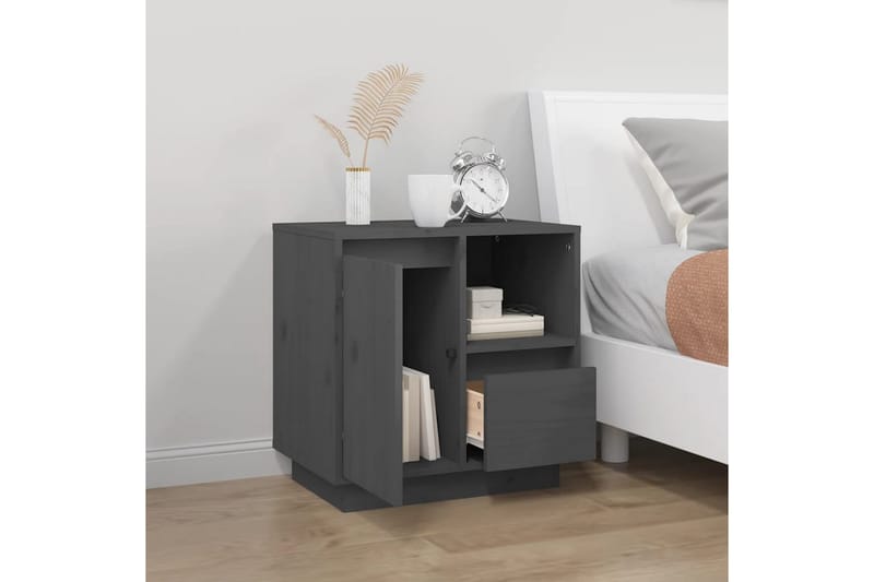 beBasic Sängbord grå 50x34x50cm massiv furu - Grey - Möbler - Bord & matgrupper - Avlastningsbord - Sängbord & nattduksbord
