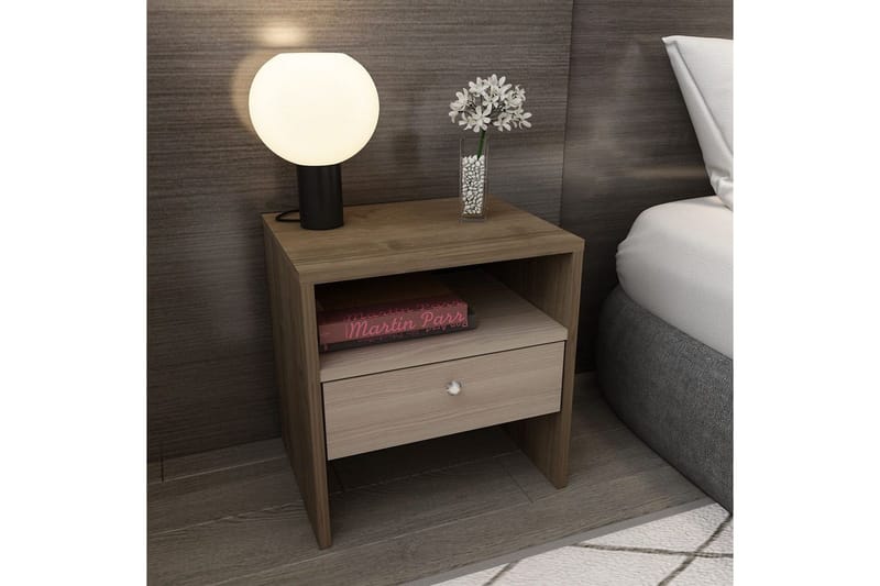 Berriaren Sängbord 45 cm - Valnöt - Möbler - Bord & matgrupper - Avlastningsbord - Sängbord & nattduksbord