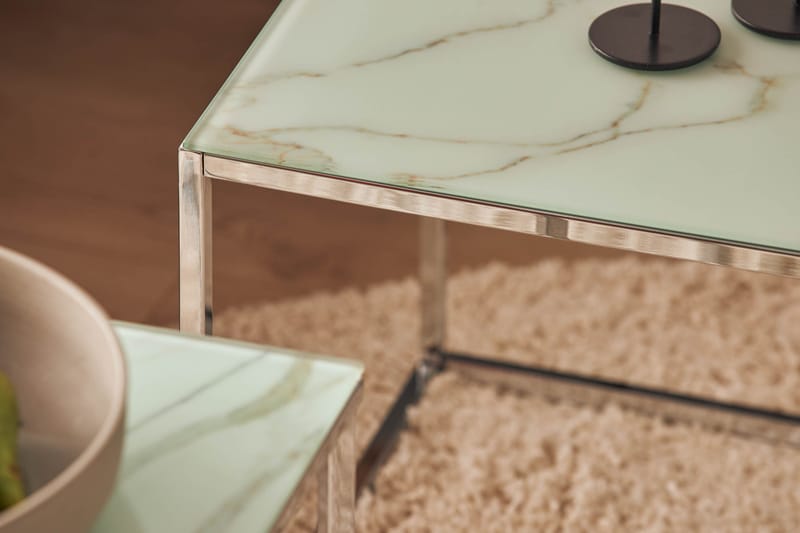 Nelly Sidobord 45 cm - Vit/Krom - Möbler - Bord & matgrupper - Avlastningsbord - Brickbord & småbord