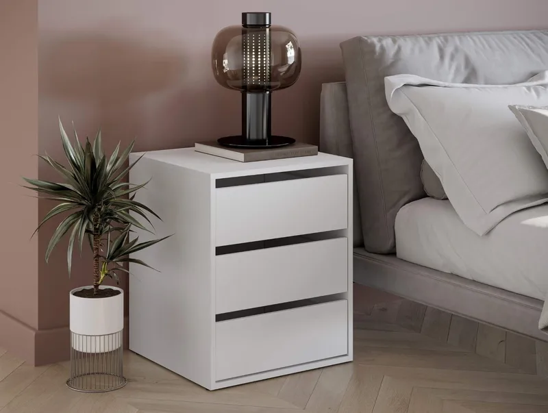 Einar byrå 13 - Vit, Vit