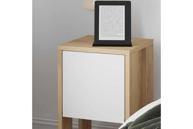 Haelyn Sängbord 30 cm med Trä- och Ekutseende, Förvaring med Hylla - Natur/Vit - Möbler - Bord & matgrupper - Avlastningsbord - Sängbord & nattduksbord