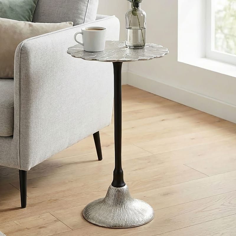 Junova Sidobord 29 cm Industriell stil - Silver och svart - Möbler - Bord & matgrupper - Avlastningsbord - Lampbord