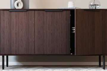 Kopparbo Sideboard Valnöt - Mörkbrunt valnötsträ - Förvaring - Förvaringsmöbler - Sideboard & skänk