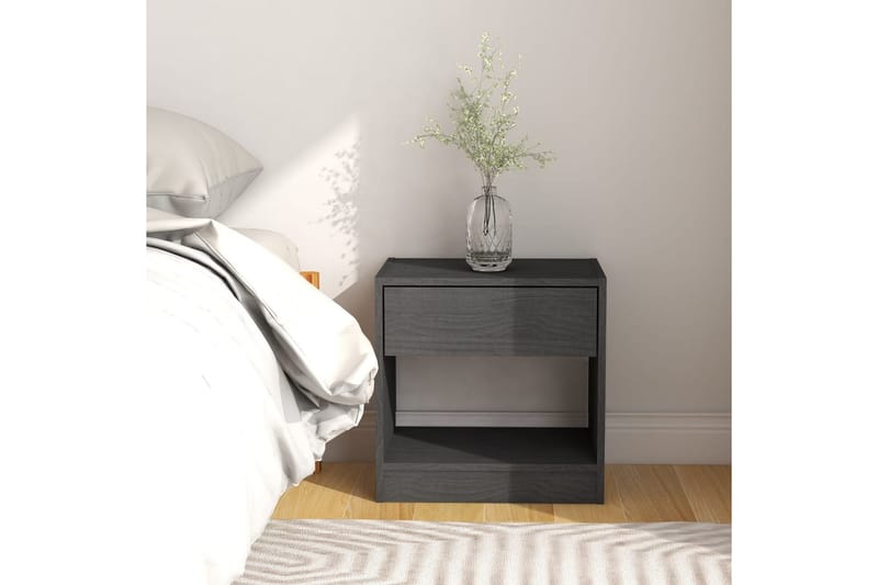 Sängbord 2 st 40x31x40 cm massiv furu grå - Grå - Sängbord & nattduksbord