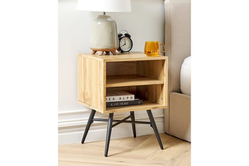 Sängbord Lubock - Möbler - Bord & matgrupper - Avlastningsbord - Sängbord & nattduksbord