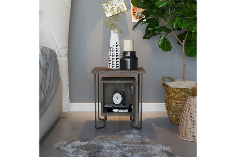 Berghagen Sängbord - Brun - Möbler - Bord & matgrupper - Avlastningsbord - Sängbord & nattduksbord