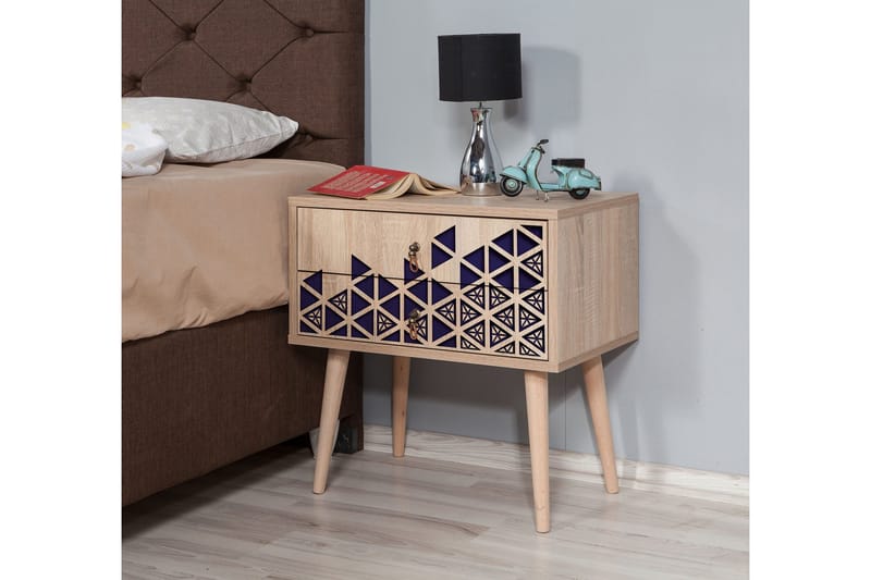 Brokind Sängbord 60 cm med Förvaring 2 Lådor Trianglar - Natur/Blå - Möbler - Bord & matgrupper - Avlastningsbord - Sängbord & nattduksbord