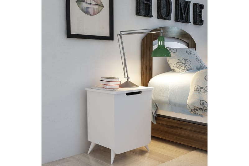 Hejde Sängbord 39 cm med Förvaring Skåp - Vit - Möbler - Bord & matgrupper - Avlastningsbord - Sängbord & nattduksbord