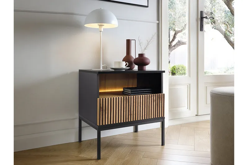 Klinkerville Sängbord 54 cm - Svart - Möbler - Bord & matgrupper - Avlastningsbord - Sängbord & nattduksbord