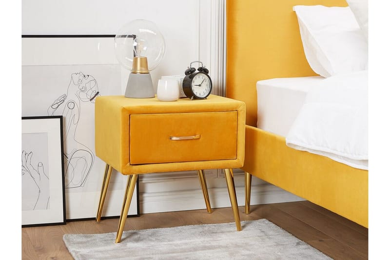 Larochelle Sängbord - Gul - Möbler - Bord & matgrupper - Avlastningsbord - Sängbord & nattduksbord