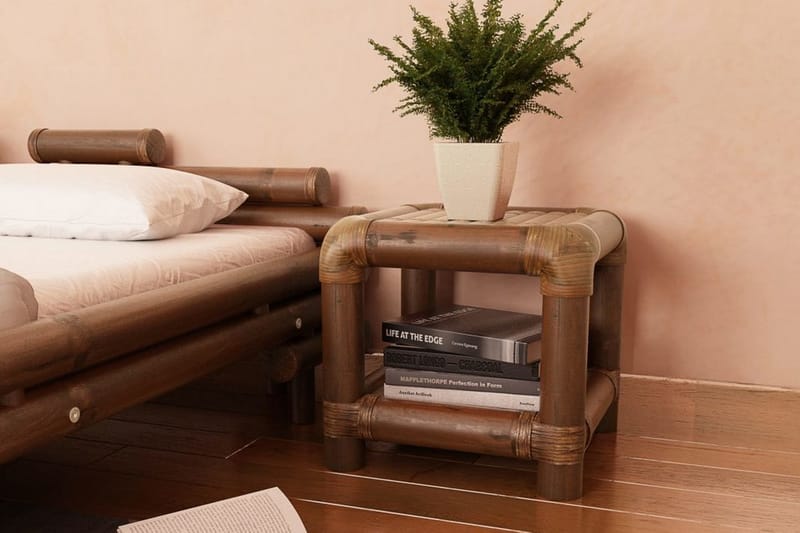 Sängbord 40x40x40 cm bambu mörkbrun - Brun - Sängbord & nattduksbord