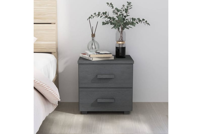 Sängbord mörkgrå 40x35x44,5 cm massiv furu - Grå - Möbler - Bord & matgrupper - Avlastningsbord - Sängbord & nattduksbord