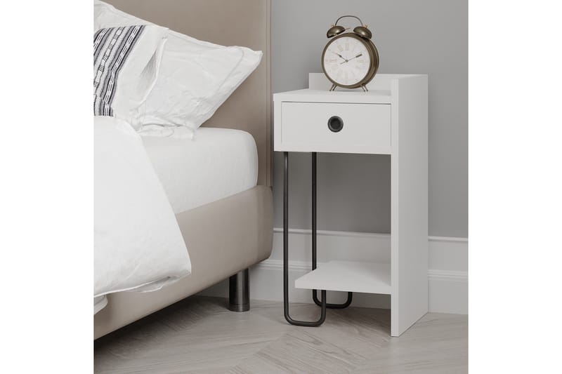 Sirius Sängbord 32x30 cm Vit - Hanah Home - Möbler - Bord & matgrupper - Avlastningsbord - Sängbord & nattduksbord