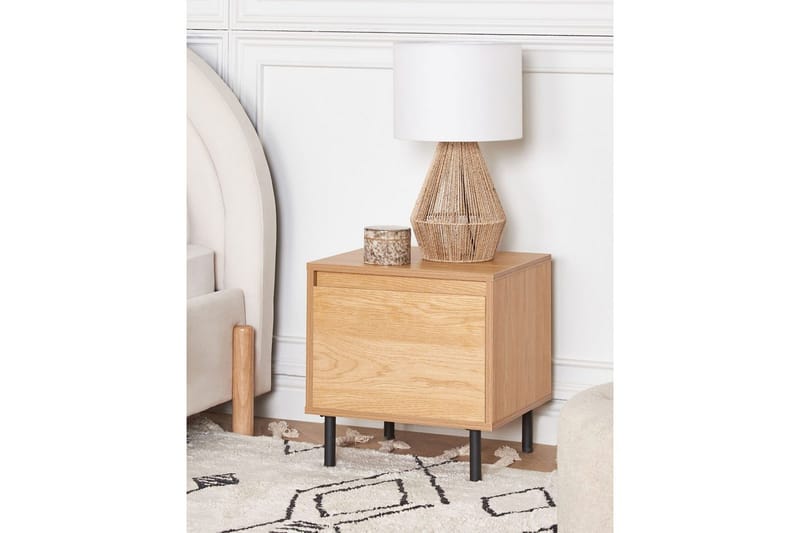 Sängbord Nikea - Möbler - Bord & matgrupper - Avlastningsbord - Sängbord & nattduksbord