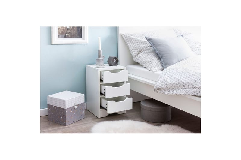 Sängbord Wohnling med 3 lådor i en enkel, modern design för boxspring-säng Vit - Vit - Möbler - Bord & matgrupper - Avlastningsbord - Sängbord & nattduksbord