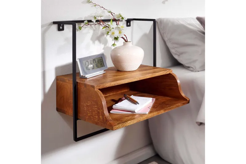 Sängbord Wohnling Väggmonterad konsol av massivt mangoträ med hylla, industriell - Möbler - Bord & matgrupper - Avlastningsbord - Sängbord & nattduksbord